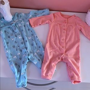 Carters NB long sleeved bodysuit lot